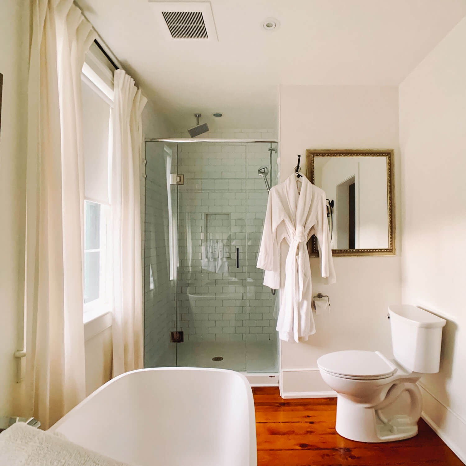 The Woodbourne Inn — Room 1