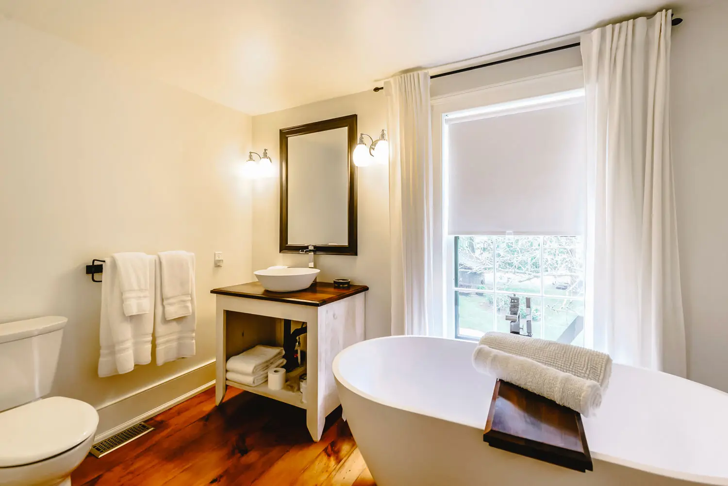 The Woodbourne Inn — Room 2