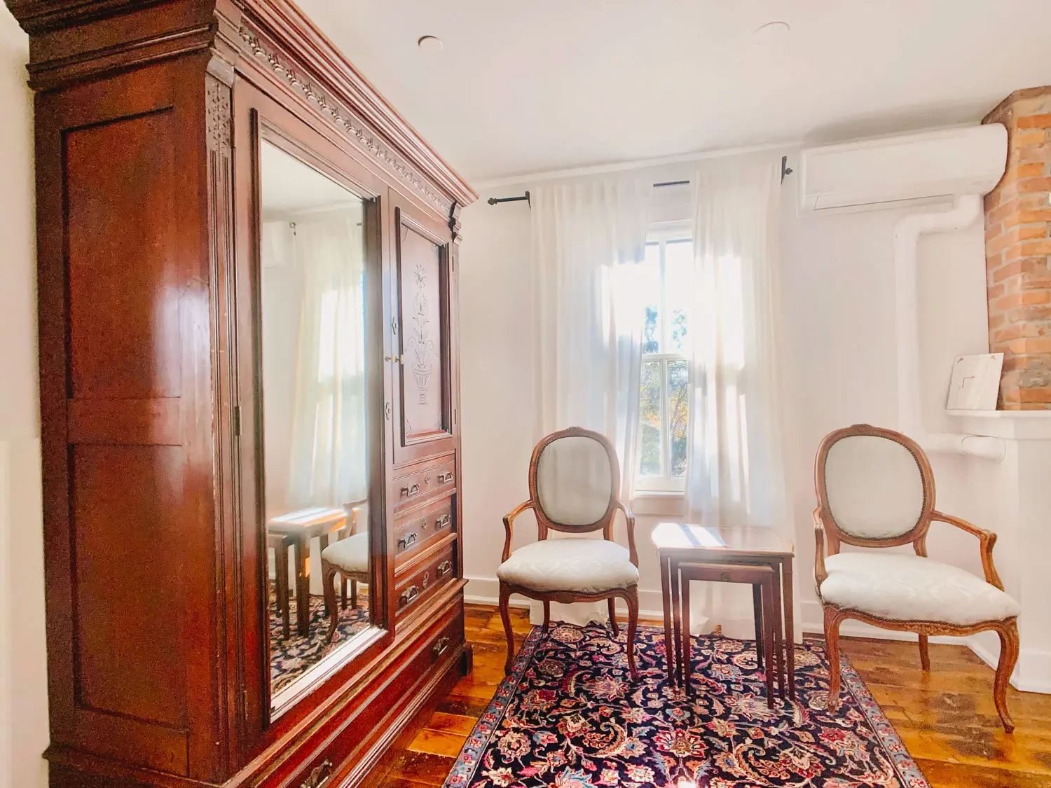 The Woodbourne Inn — Room 7