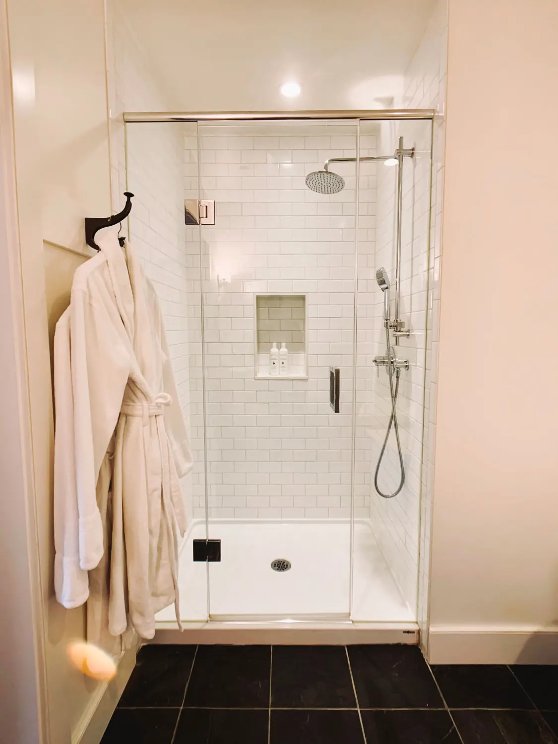 The Woodbourne Inn — Room 8